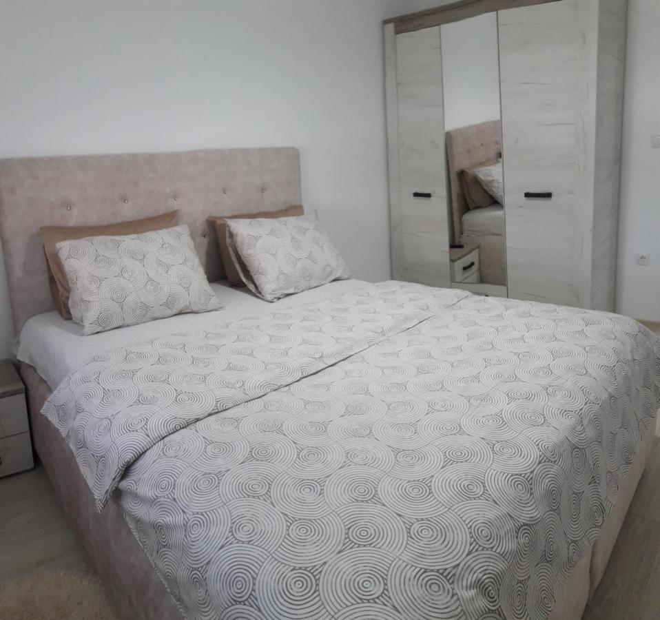 Renome Apartmani Banja Koviljača Buitenkant foto