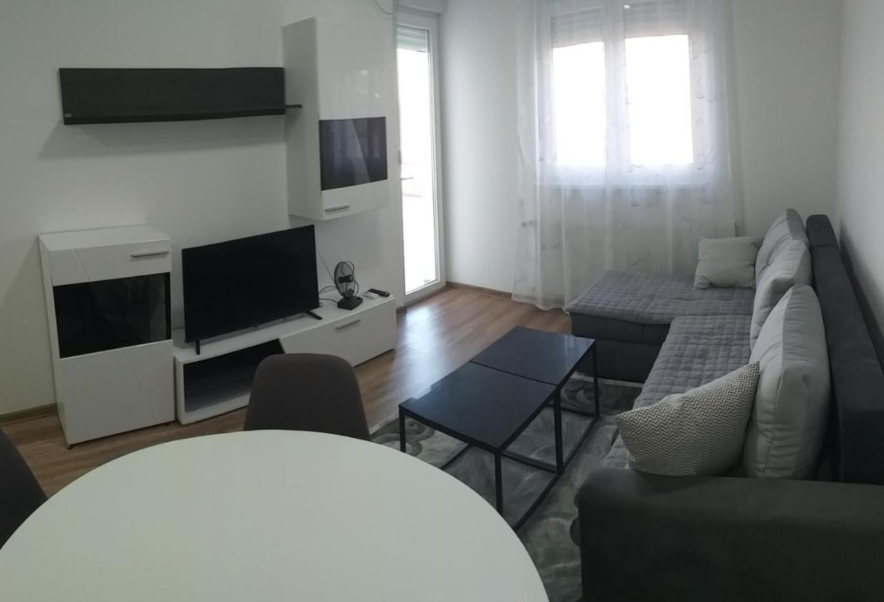 Renome Apartmani Banja Koviljača Buitenkant foto