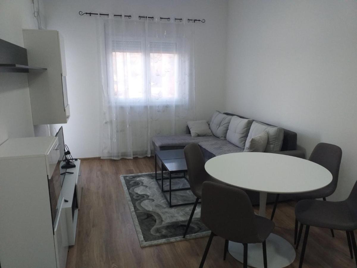 Renome Apartmani Banja Koviljača Buitenkant foto