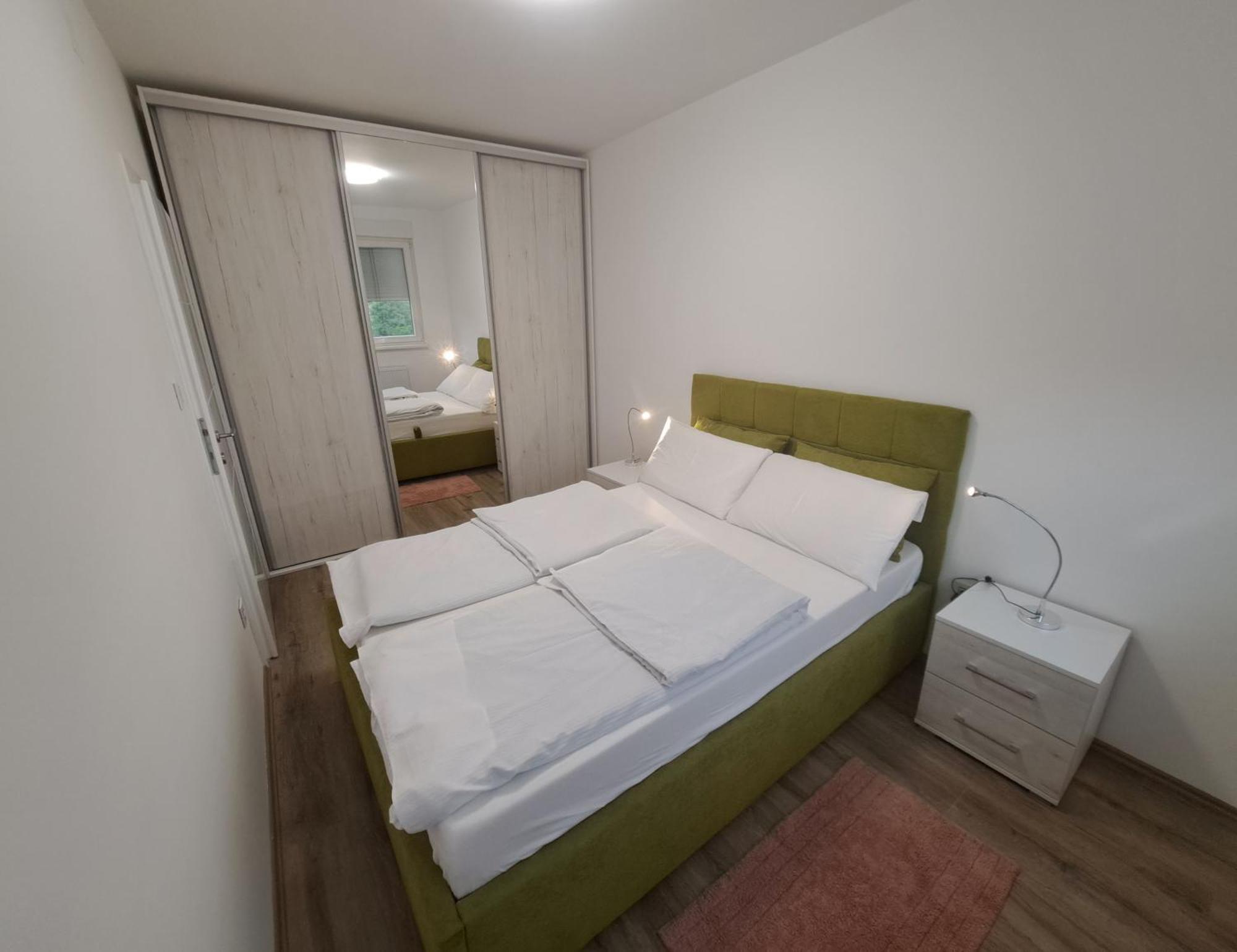 Renome Apartmani Banja Koviljača Buitenkant foto