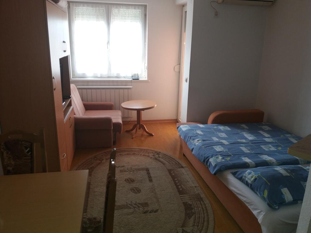 Renome Apartmani Banja Koviljača Buitenkant foto