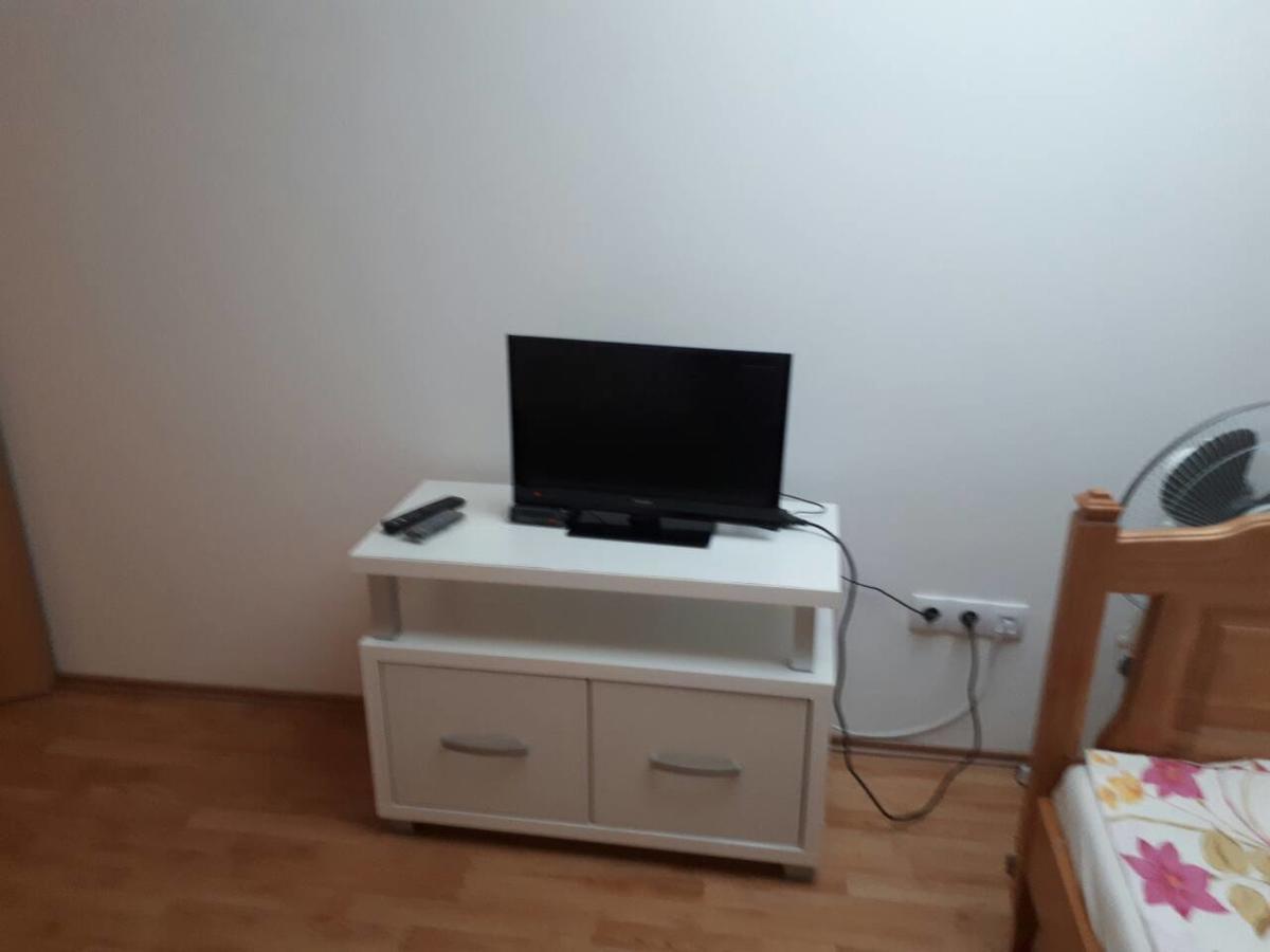 Renome Apartmani Banja Koviljača Buitenkant foto